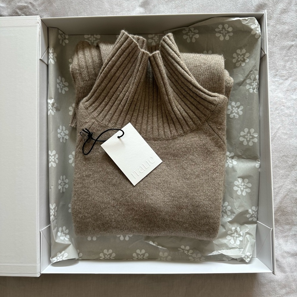 Italic relaxed turtleneck cashmere sweater XS in brown
